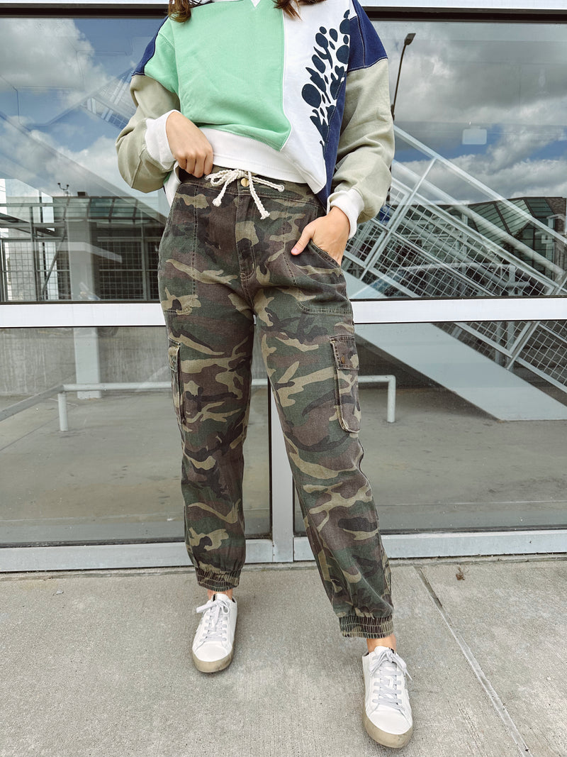 Camo Cargo Jogger Pant